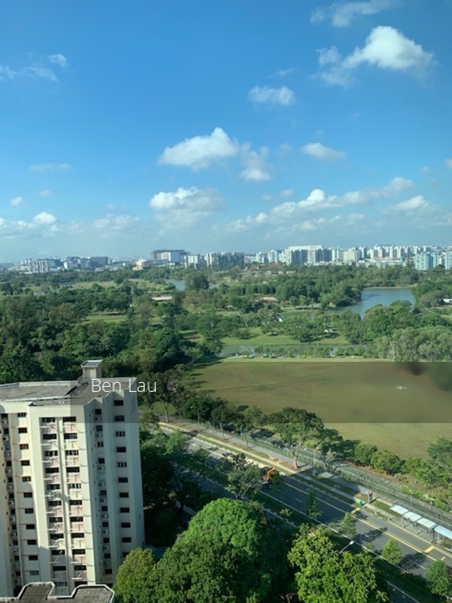 Jurong East Street 13 thumbnail photo